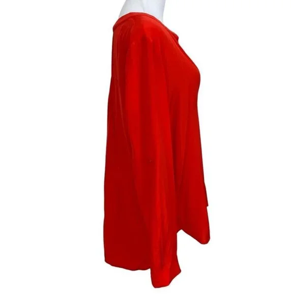 DIANE VON FURSTENBERG ESTI RED SILK ROLLED TAB SLEEVE BLOUSE - 2 - Picture 3 of 12